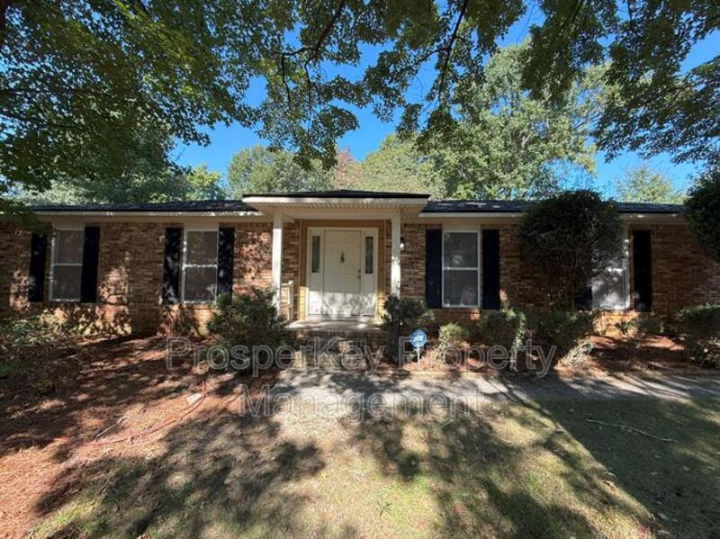 Columbus House: 7331 Paprika Ln