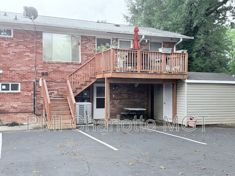 Charlotte Condo: 5315 Greenbrook Dr
