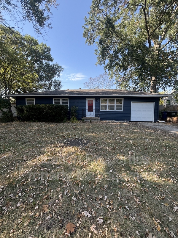 Lawrence House: 2127 Mitchell Street