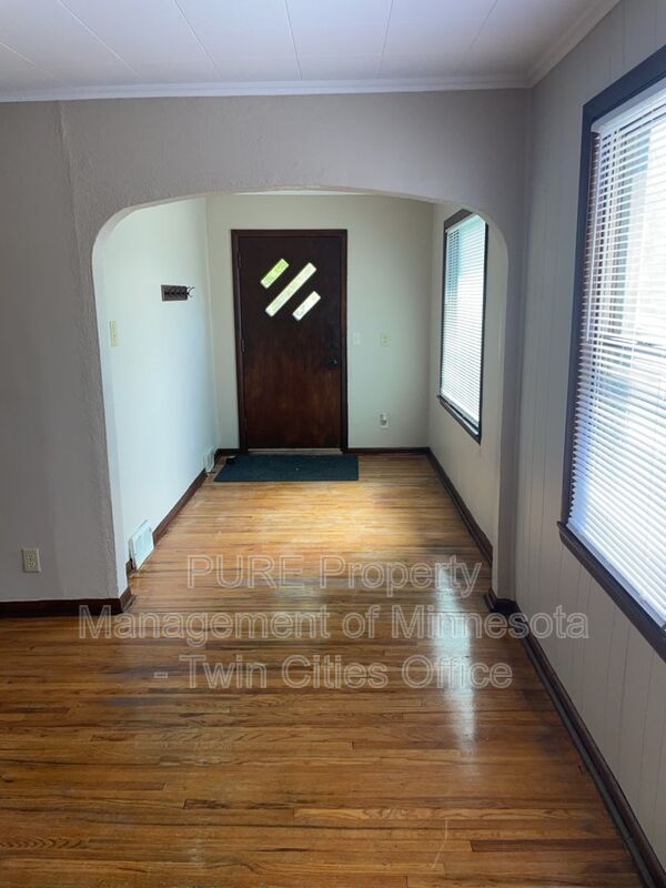 Saint Paul Condo: 1215 Galtier St