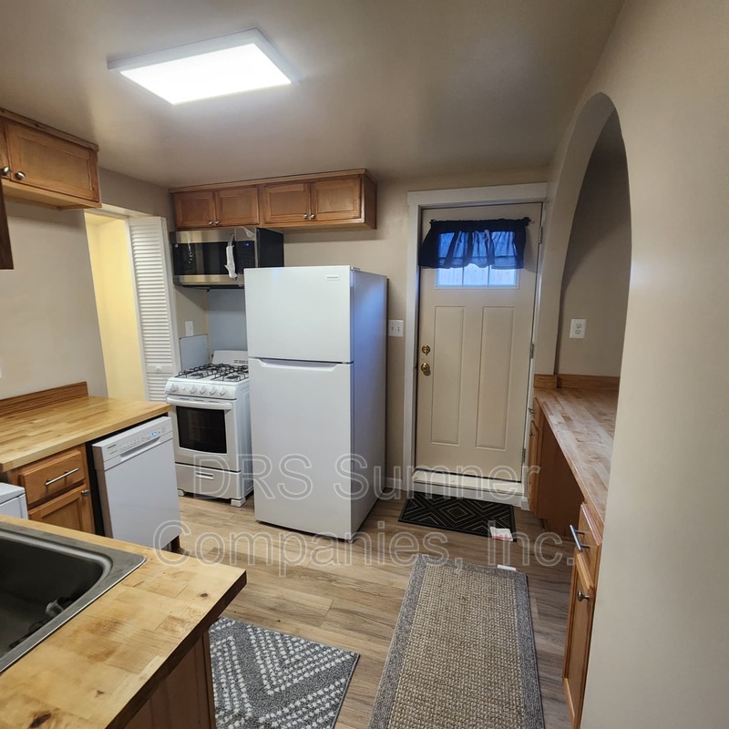 Catonsville Condo: 6213 Frederick Road - 4