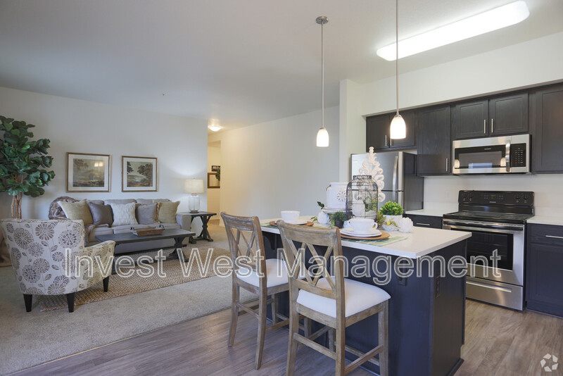 Washougal House: 2300 Main Street