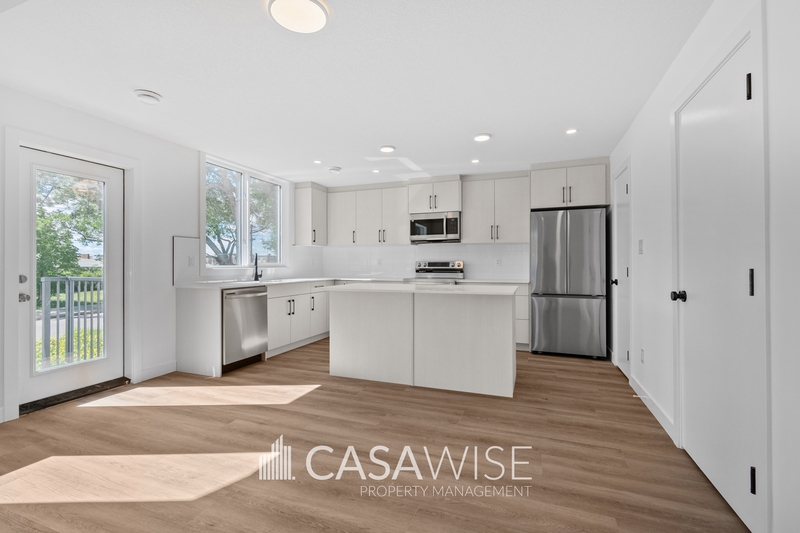 Edmonton House: 11323 106 Street Northwest