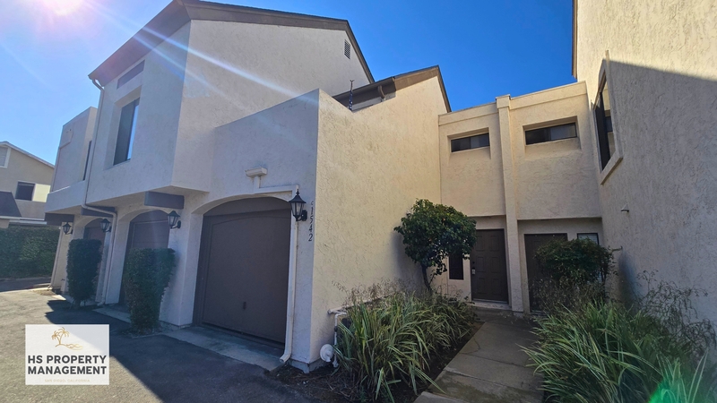 El Cajon Condo: 1542 Granite Hills Drive
