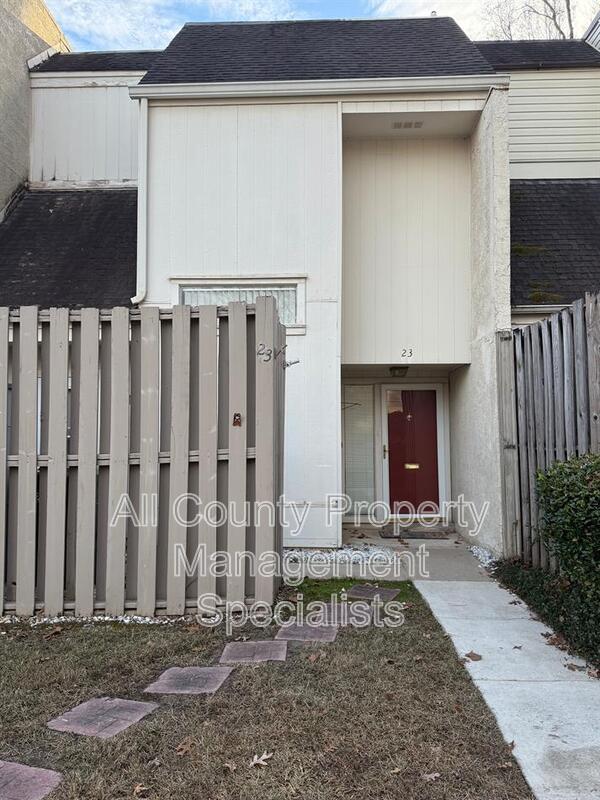 Columbia House: 4443 Bethel Church Rd