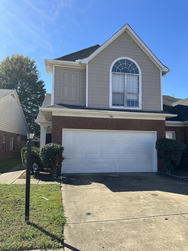 Memphis House: 3963 Gavick Drive