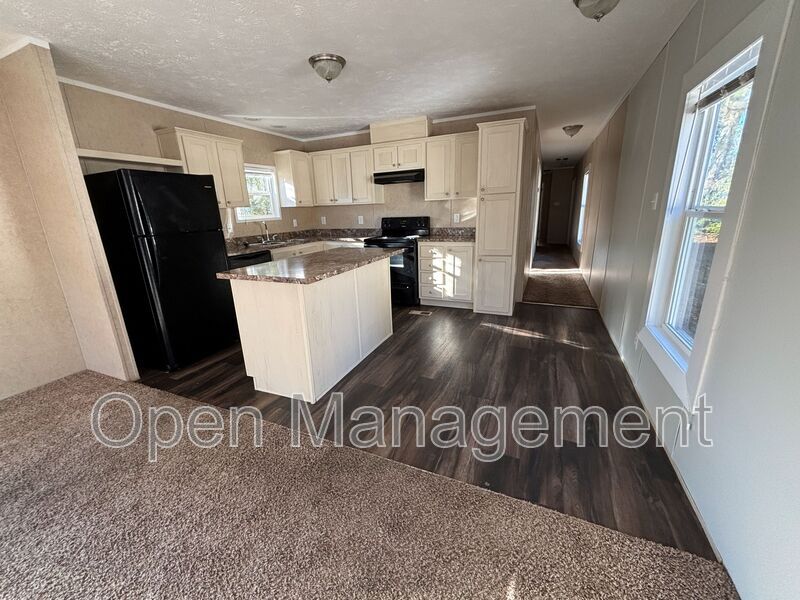 Tallahassee House: 356 Bayhead Dr