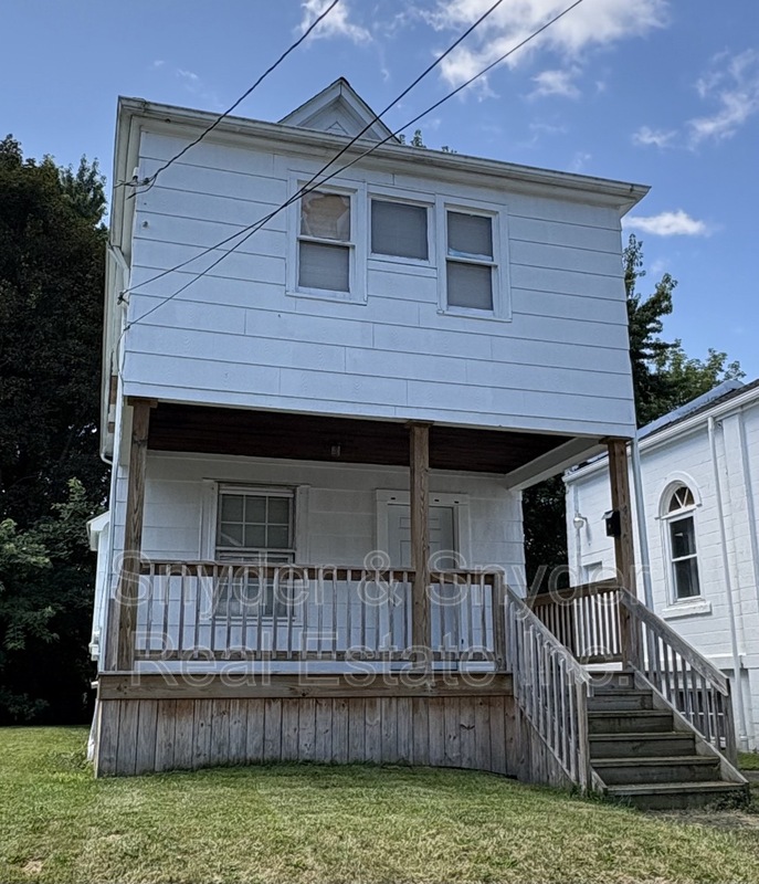 Akron House: 141 Fulton Street