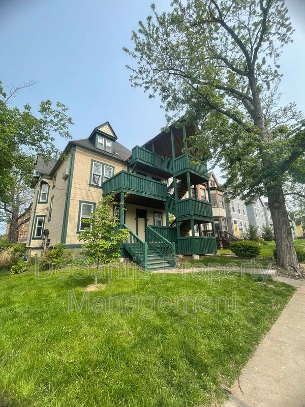 Pittsburgh Condo: 5730 Holden Street