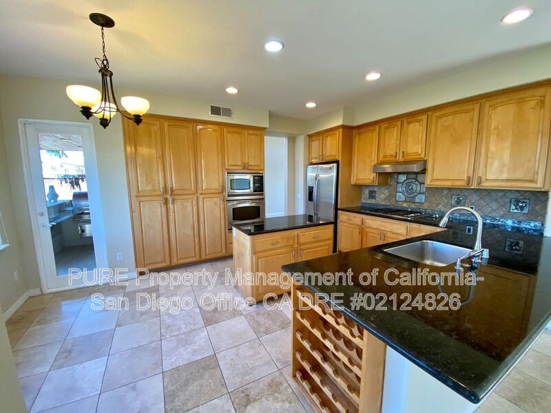 Chula Vista House: 1341 E J St