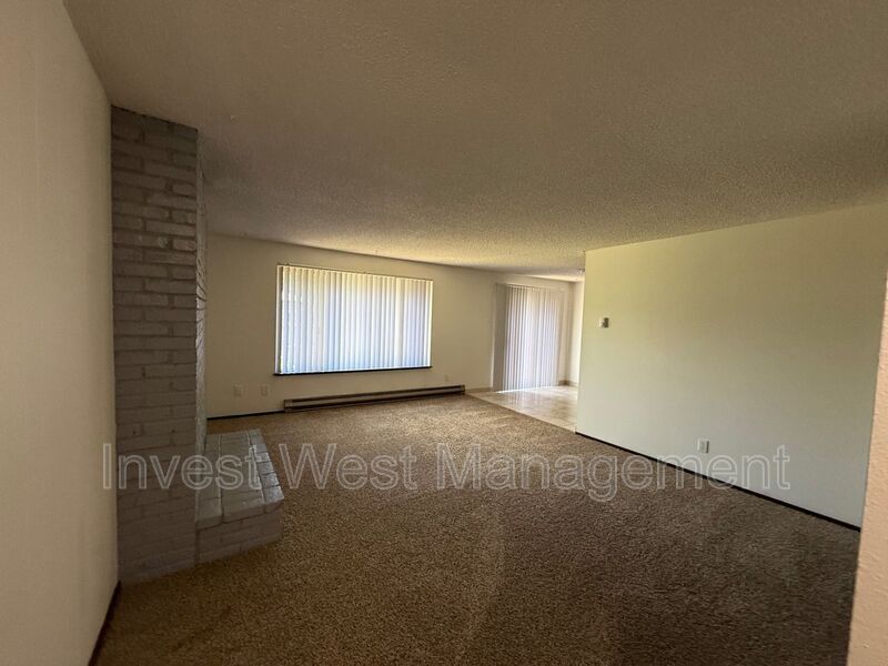 VANCOUVER House: 3408 E 18 STREET