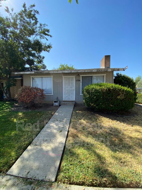 Merced House: 1700 Conestoga Dr.