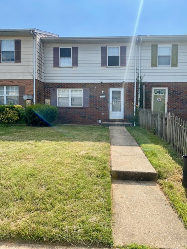 Reisterstown House: 12332 Boncrest Drive