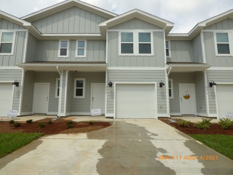 Pensacola House: 8869 Brigade Trail