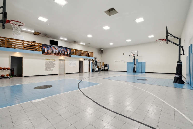 Marion Condo: 1080 Lyons Lane - 1