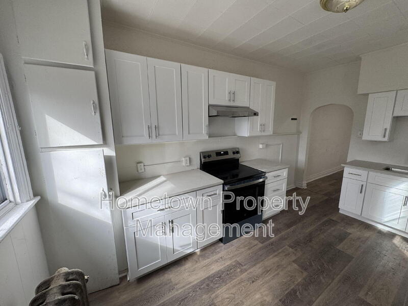 Harrisburg Townhome: 1615 Naudain Street