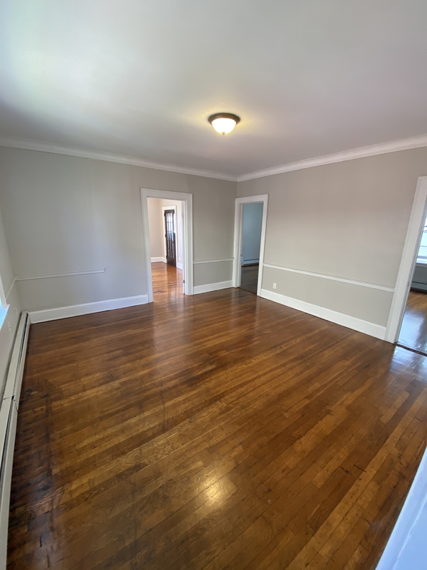 Hartford Condo: Irving Street - 2nd Floor