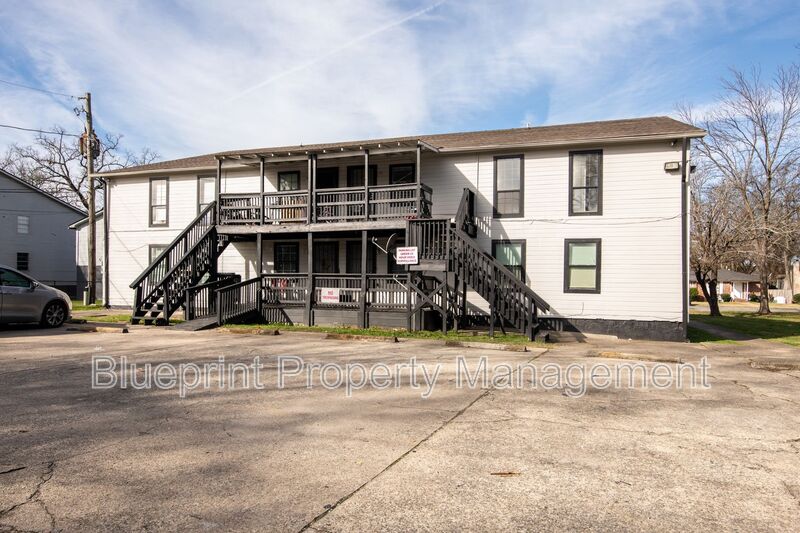 Birmingham House: 7721 1st Avenue South