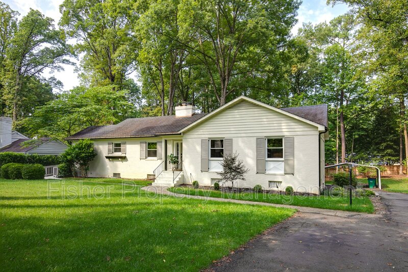 Richmond House: 3220 Kenmore Road