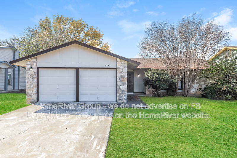 San Antonio House: 10622 Country Flower