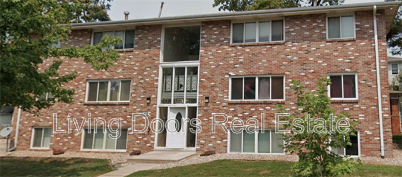 Lincoln Condo: 1848 Garfield St