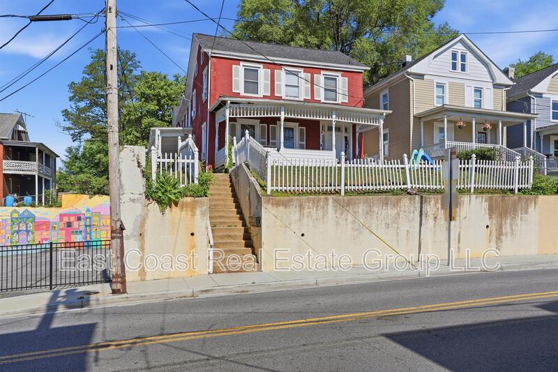Brunswick Condo: 13 N Maryland Ave