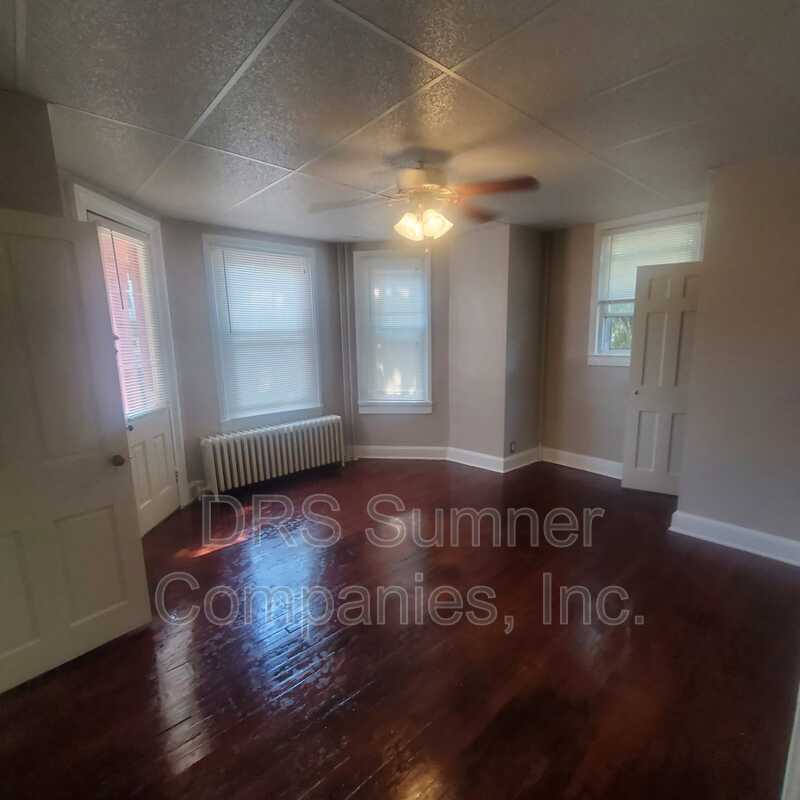 Catonsville Condo: 6213 Frederick Road - 2