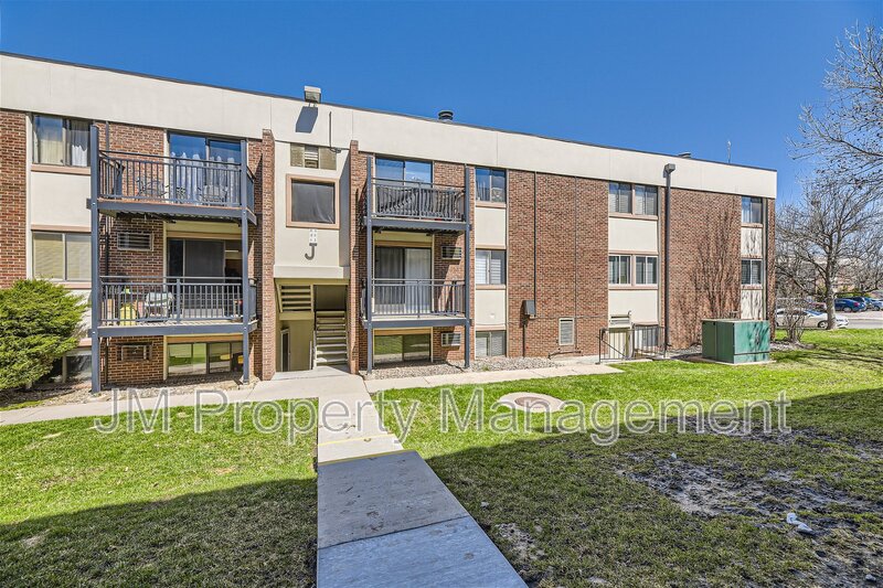 Denver Condo: 5995 West Hampden Avenue