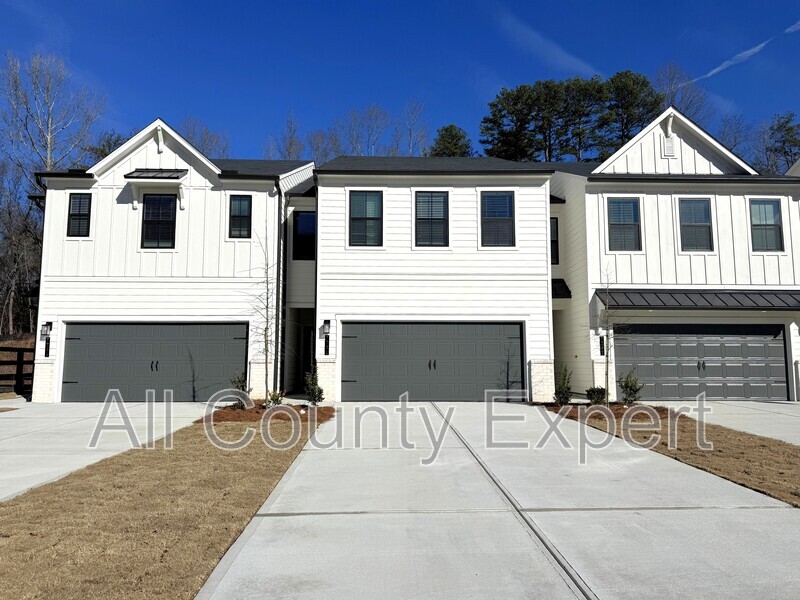 Flowery Branch Townhome: 7289 Mulberry Trace Lane