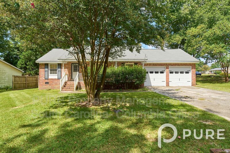 West Columbia House: 12 Shadowfield Drive