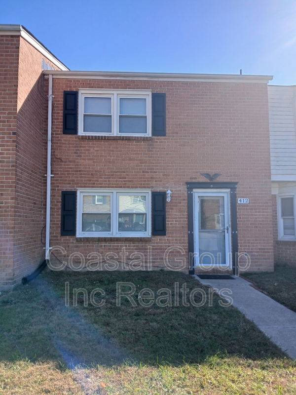 Virginia Beach Condo: 412 Chinaberry Circle