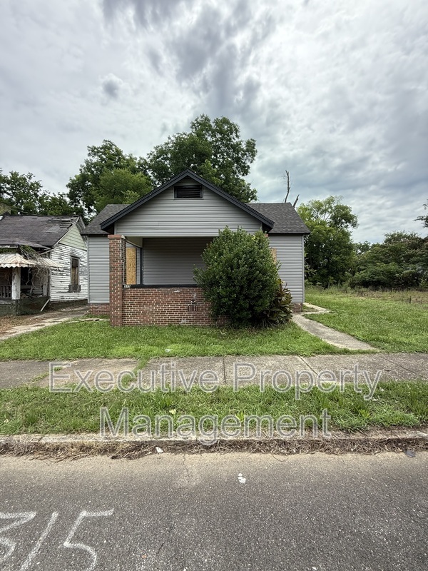 Birmingham House: 315 Avenue U