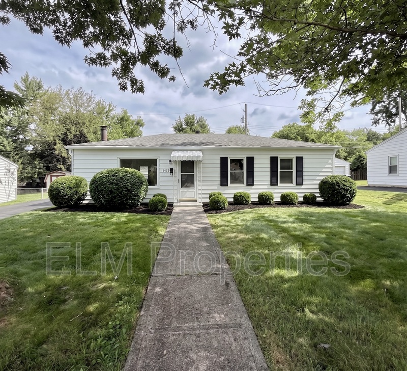Reynoldsburg House: 7406 Smithfield Avenue