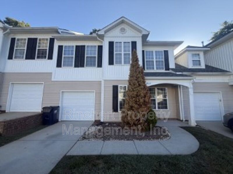 Fort Mill House: 2413 Woodridge Drive