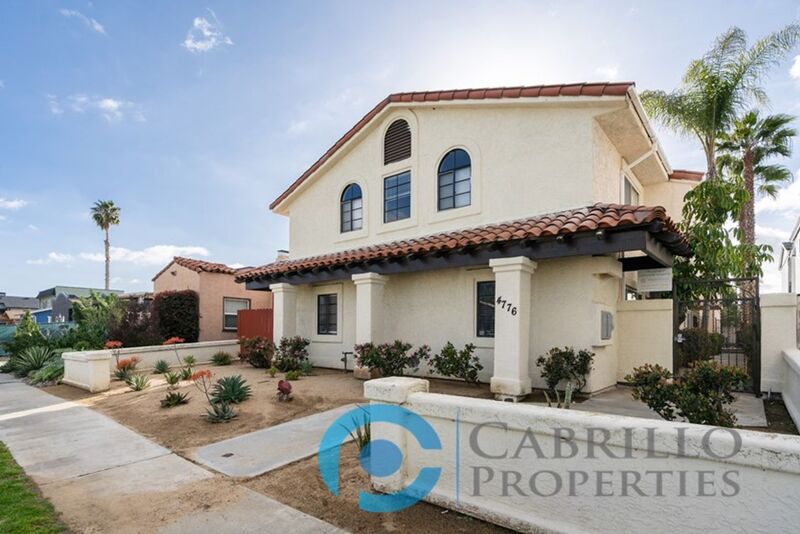 San Diego Townhome: 4776 Bancroft Street