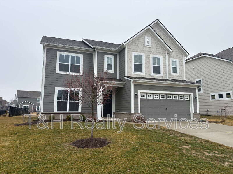 Westfield House: 19195 Horsewood Drive