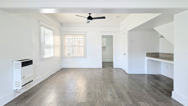 Long Beach Condo: 435 W 4th St., Long Beach, CA 90802