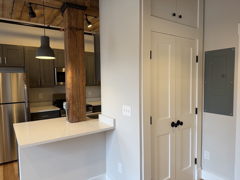 Jefferson Condo: 1665 Main St Unit C201