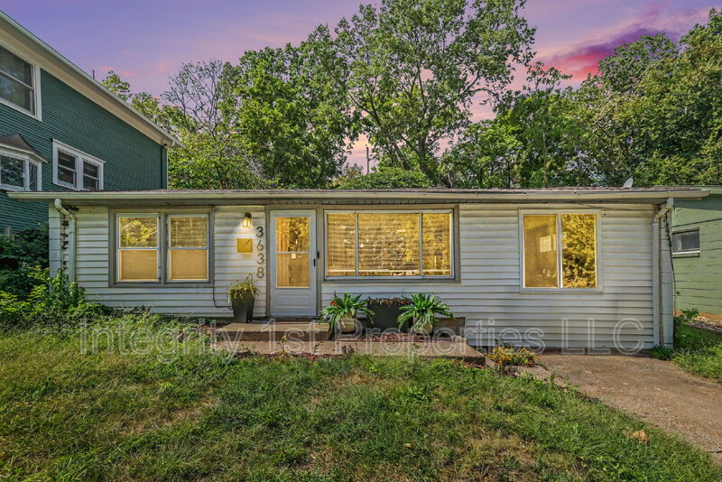 Kansas City House: 3638 Genessee Street