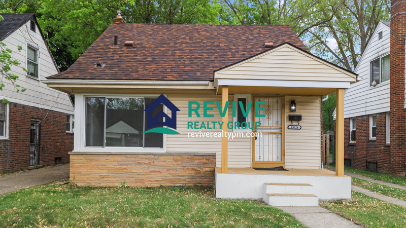 Detroit House: 19928 Houghton Street