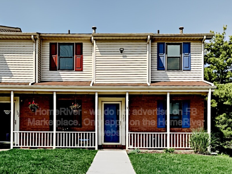 Seven Fields Townhome: 123 Woodhaven Dr