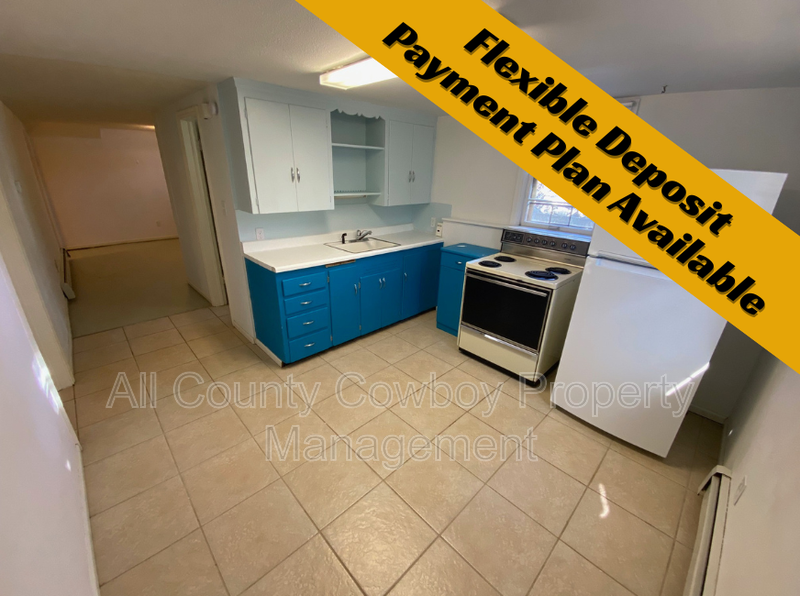 Laramie Condo: 856.5 N. 12th St.