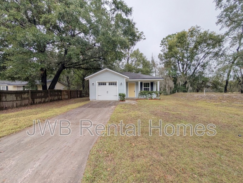 Jacksonville House: 3549 Owen Ave