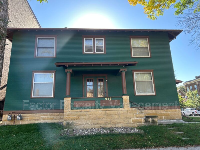 Mankato Condo: 633 S. 2nd St.