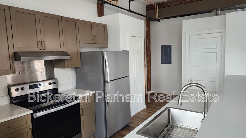 Columbus Condo: 1204 First Avenue