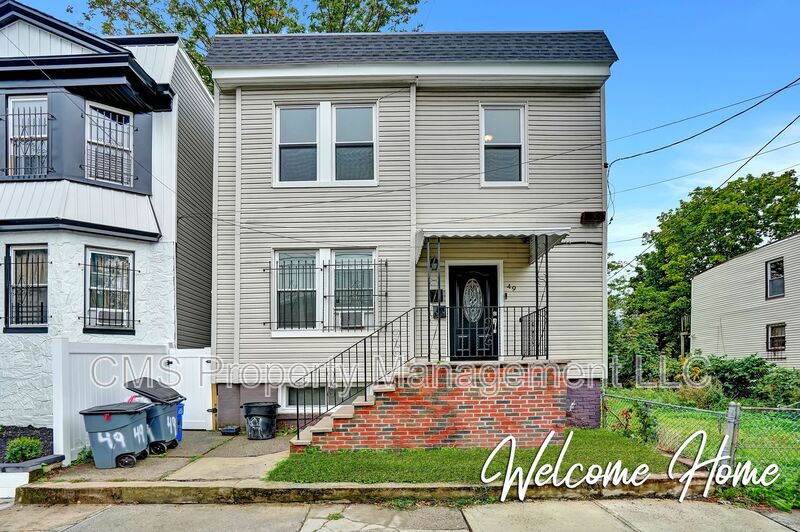 Irvington Condo: 49 Tichenor Terrace
