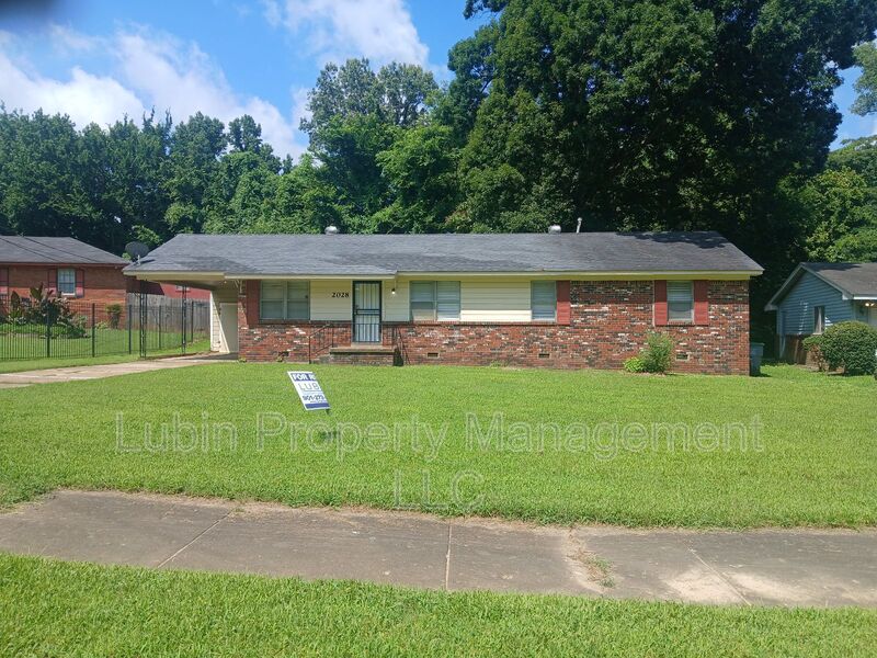 Memphis House: 2028 Belover Dr
