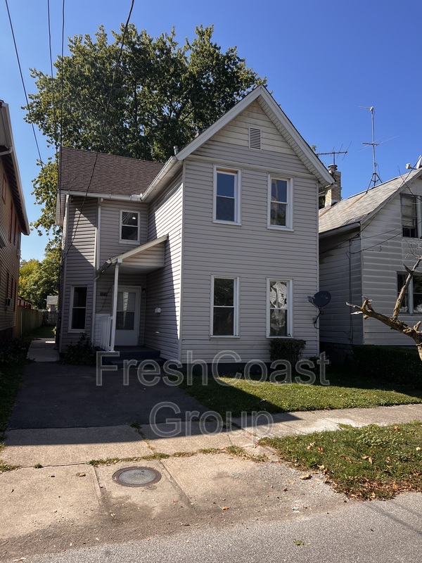 Cleveland Condo: 3318 W 30th St