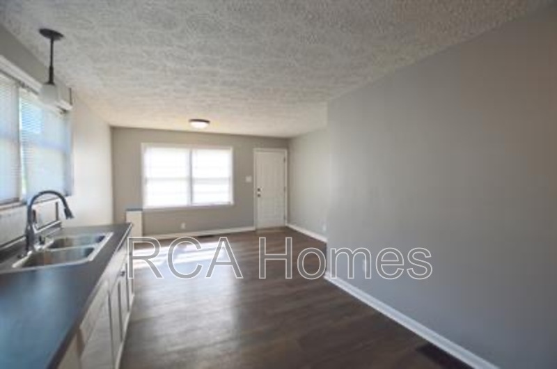 Indianapolis Condo: 2435 Shelby St, Unit 3