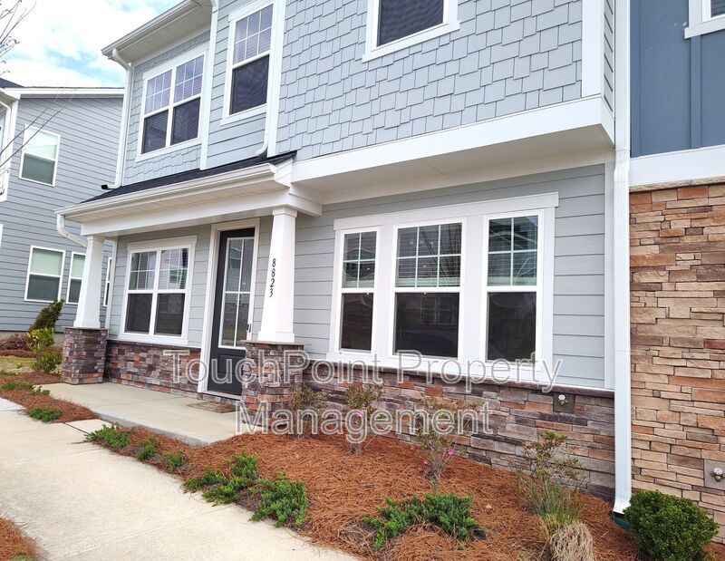 Charlotte Townhome: 8823 Arrington Hall Drive
